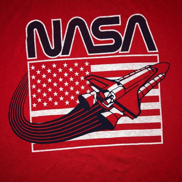 Men’s Red NASA Spaceship Graphic Tank Top - Picture 3 of 4